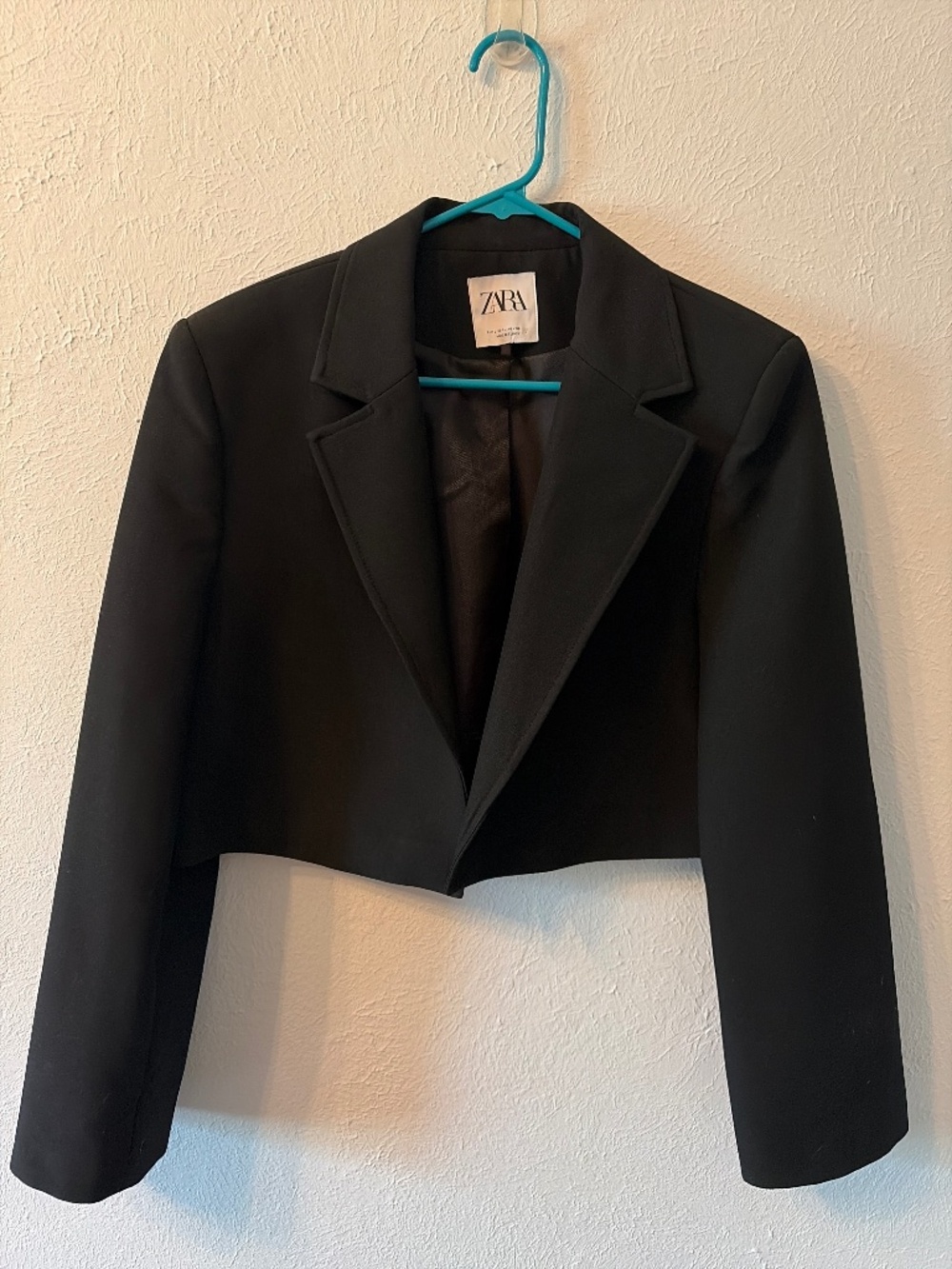 Zara cropped blazer